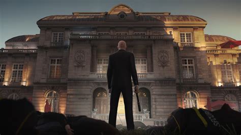 Hitman: Game of the Year Edition .